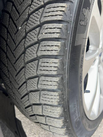 2023 Ford Explorer Hybrid Platinum