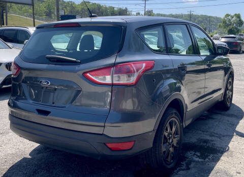 2016 Ford Escape S