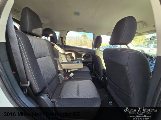 2016 Mitsubishi Outlander SE