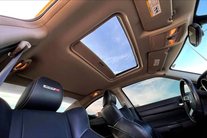 2007 Dodge Charger SRT-8