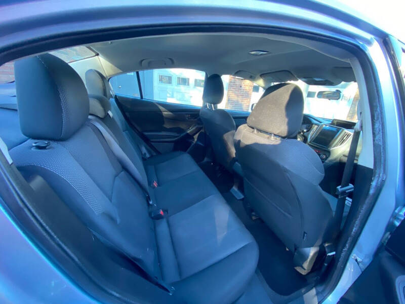 2017 Subaru Impreza 2.0i