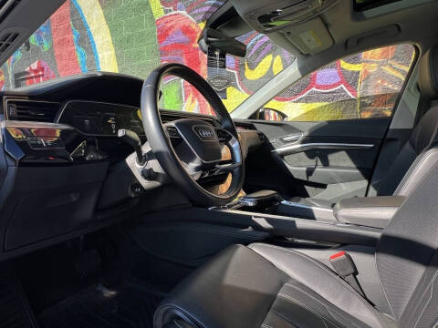 2021 Audi e-tron Sportback quattro Prestige