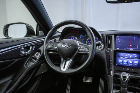 2017 Infiniti Q60 Red Sport 400