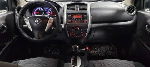 2017 Nissan Versa 1.6 SV