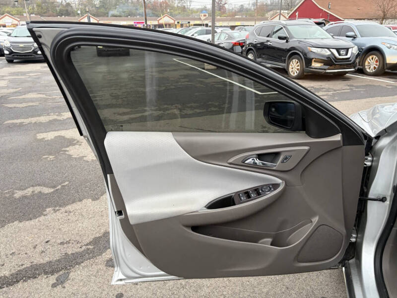 2018 Chevrolet Malibu LS