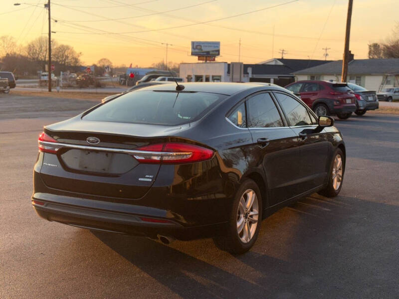 2018 Ford Fusion SE