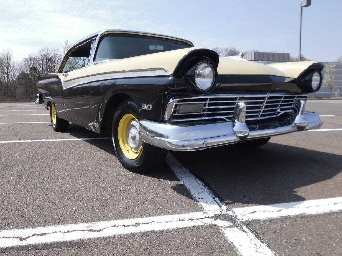 1957 Ford Fairlane 500