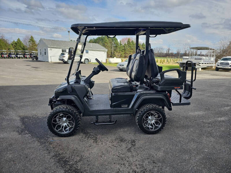 2025 Evolution Maverick 2 + 2