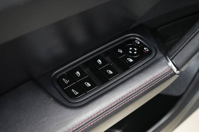 2021 Porsche Cayenne GTS