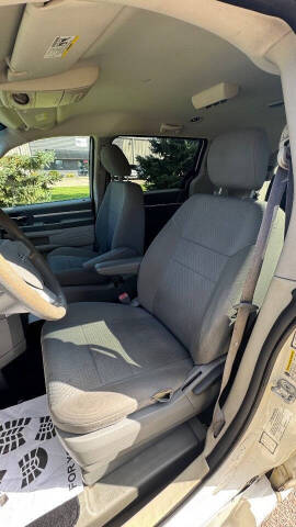 2010 Dodge Grand Caravan SE