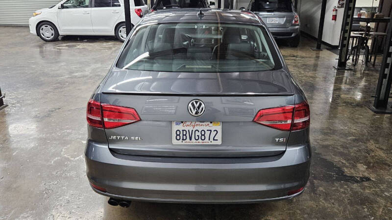 2015 Volkswagen Jetta SEL photo 5