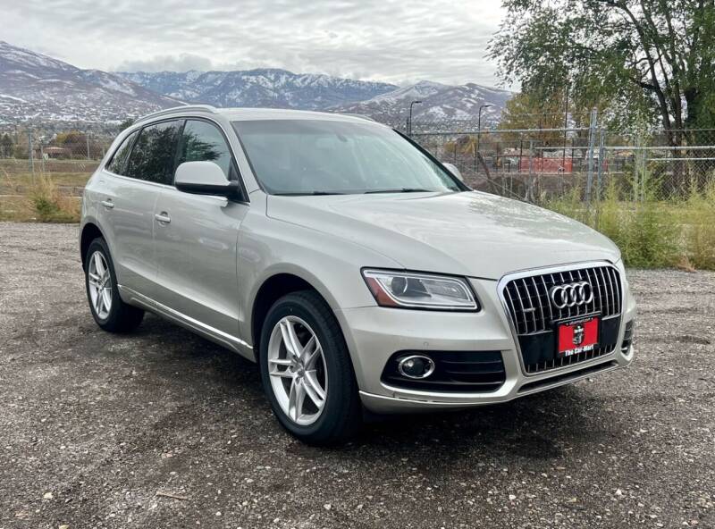 2014 Audi Q5 for sale at The Car-Mart in Bountiful UT