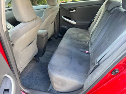 2010 Toyota Prius II