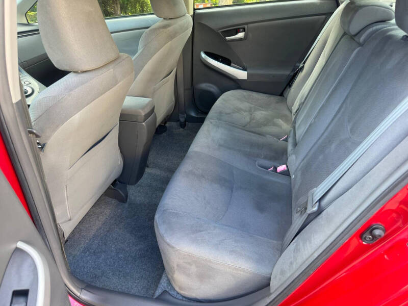 2010 Toyota Prius II