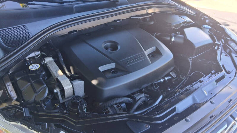 2015 Volvo XC60 T5 Drive-E Premier