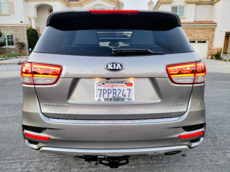 2016 Kia Sorento SX V6