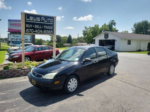 2006 Ford Focus for sale at Lewis Auto in Mountain Home AR
