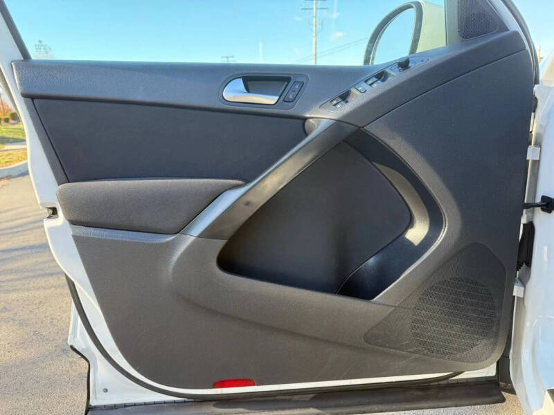 2012 Volkswagen Tiguan S