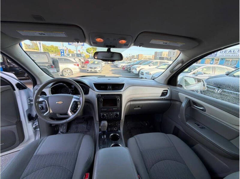 2016 Chevrolet Traverse LT