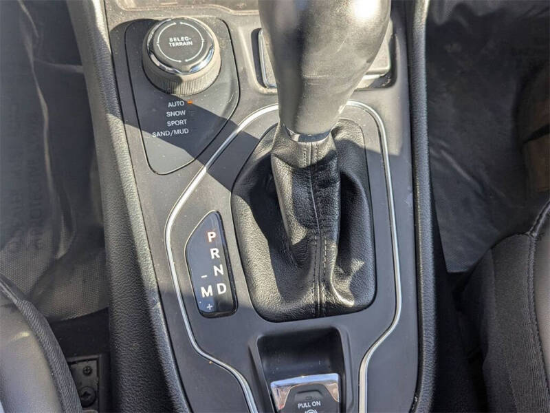 2022 Jeep Cherokee X