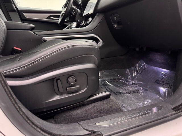 2024 Jaguar F-PACE P250 R-Dynamic S