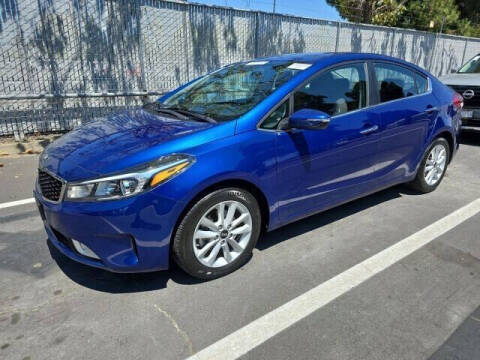 2017 Kia Forte for sale at Karmart in Burlington WA