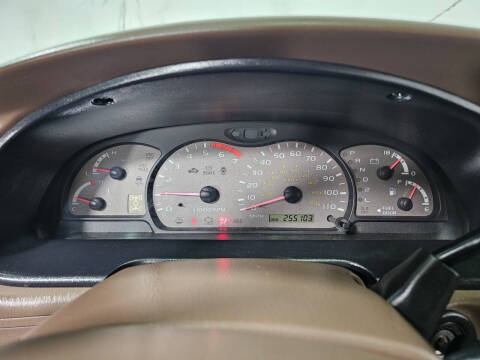 2003 Toyota Sequoia Limited