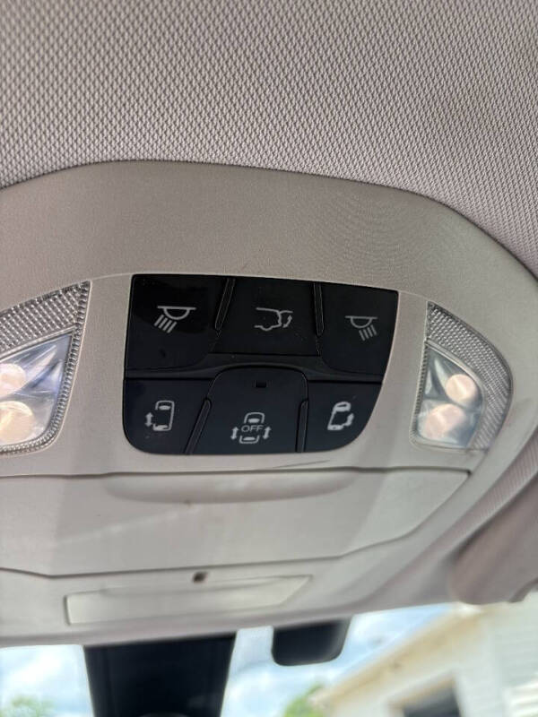 2017 Chrysler Pacifica Touring Plus