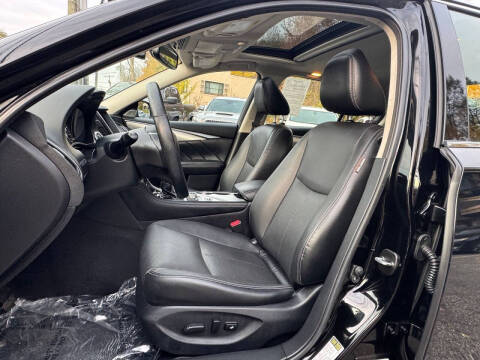 2021 Infiniti Q50 Luxe