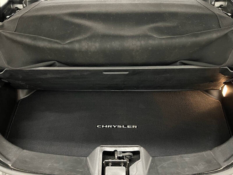 2012 Chrysler 200 Touring