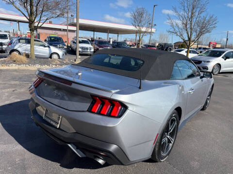 2025 Ford Mustang EcoBoost Premium