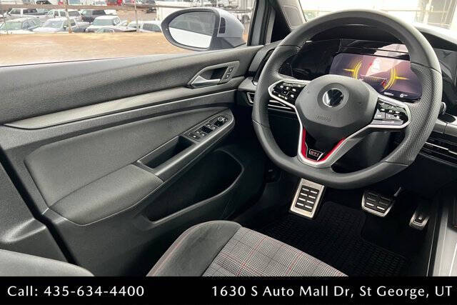2022 Volkswagen Golf GTI SE