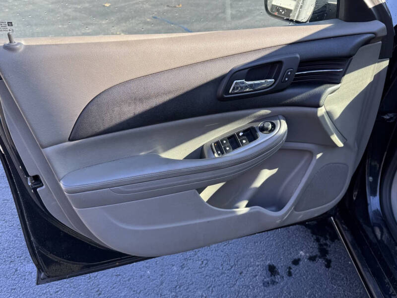 2015 Chevrolet Malibu LS