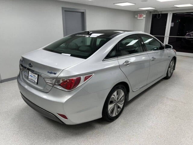 2013 Hyundai SONATA Hybrid for sale at Conway Imports in   Streamwood, IL