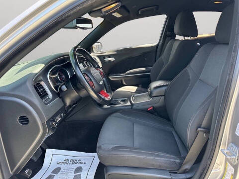 2017 Dodge Charger SXT