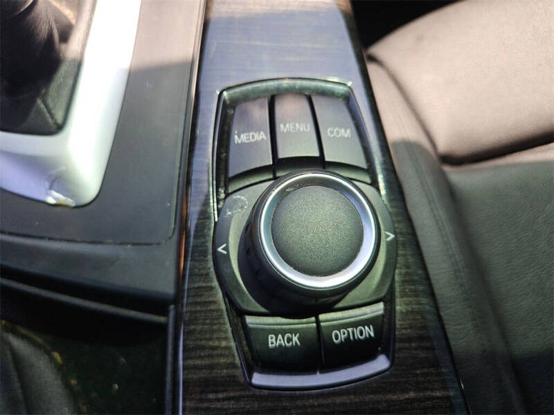 2018 BMW 3 Series 330i