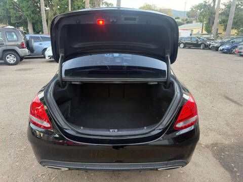 2016 Mercedes-Benz C-Class