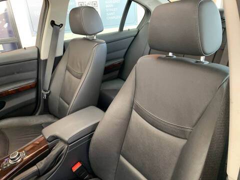 2011 BMW 3 Series 328i xDrive