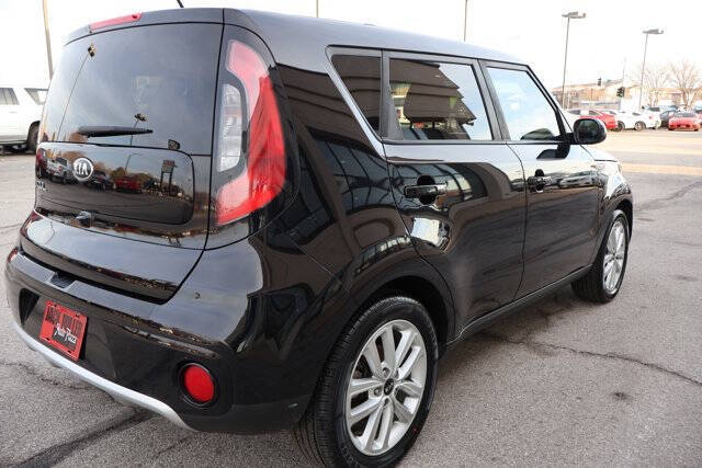 2017 Kia Soul +