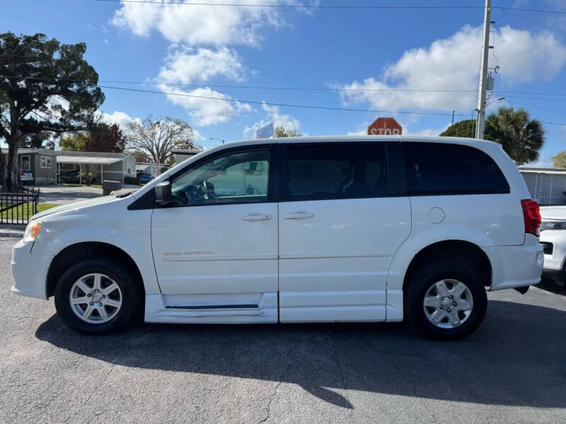 2011 Dodge Grand Caravan Express