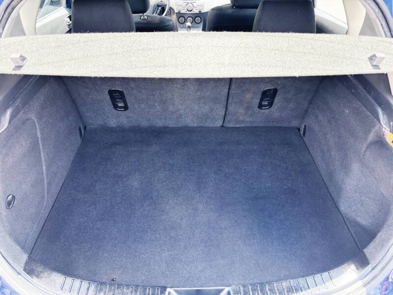 2013 Mazda MAZDA3 i Touring