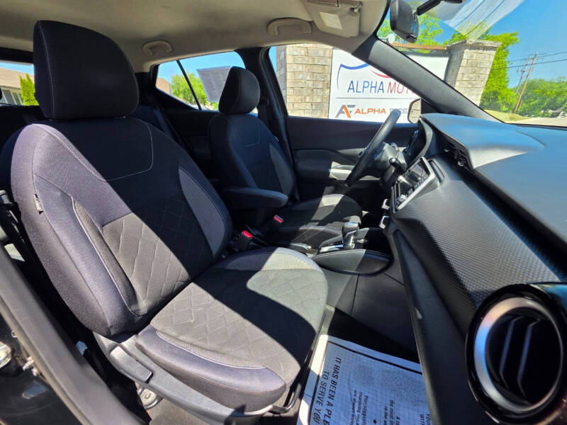 2019 Nissan Kicks SV