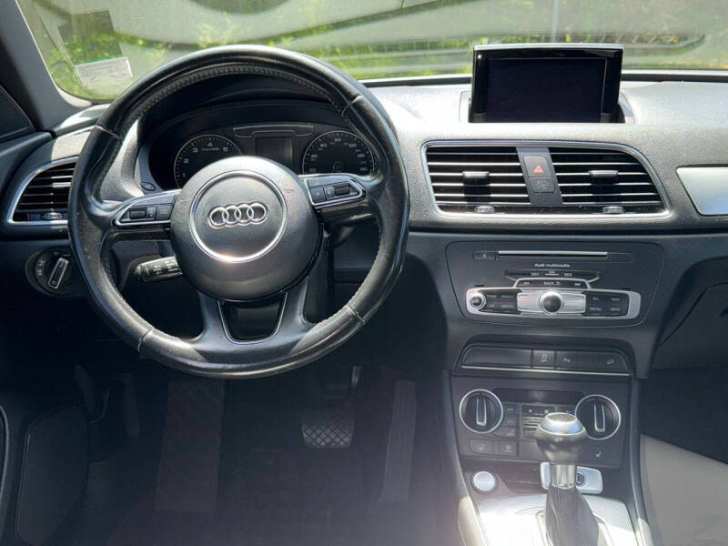 2016 Audi Q3 2.0T Premium Plus