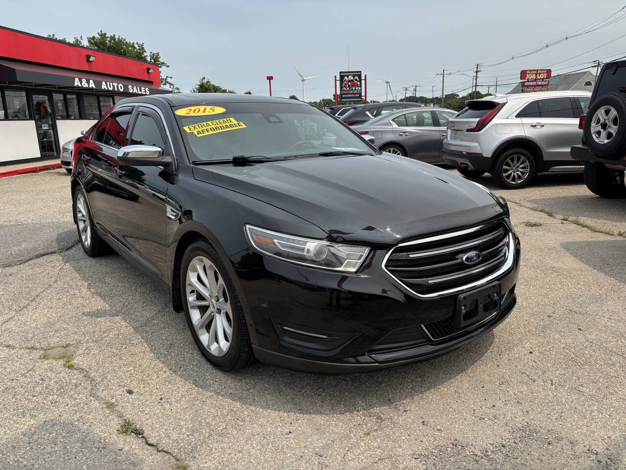 Black 2015 Ford Taurus Sedan All-Wheel Drive 6-Speed Automatic