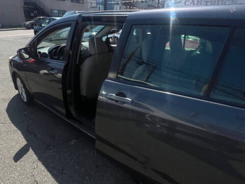 2012 Mazda MAZDA5 Touring