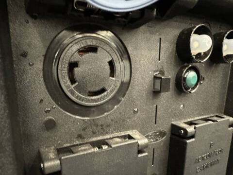 2023 Ford F-150 Lightning Platinum