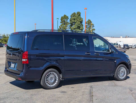 2017 Mercedes-Benz Metris