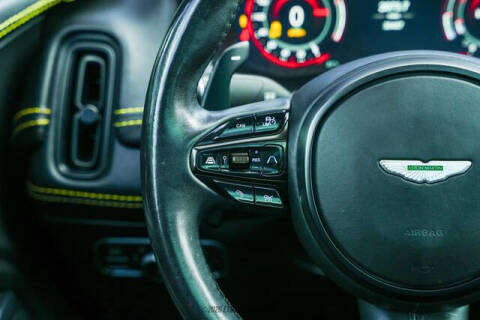 2021 Aston Martin DBX