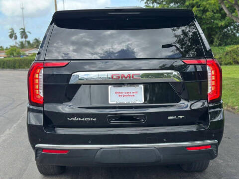 2021 GMC Yukon SLT
