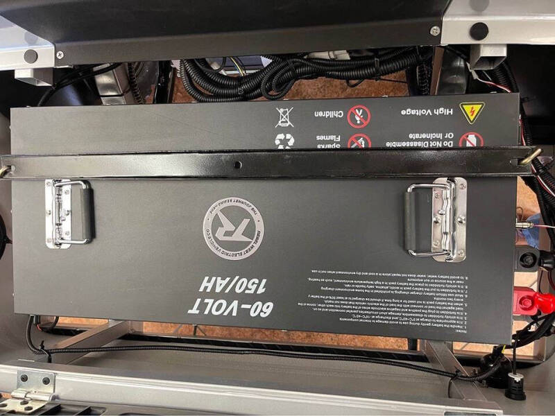 2025 Rebel EV E Force X6